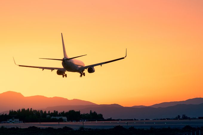 Afraid To Fly? An Expert Doctor’s 10 Strategies To Keep Calm When You Travel